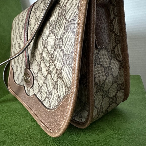 Authentic Gucci Crossbody/Shoulder Bag GG Sherry Line. - Picture 5 of 17